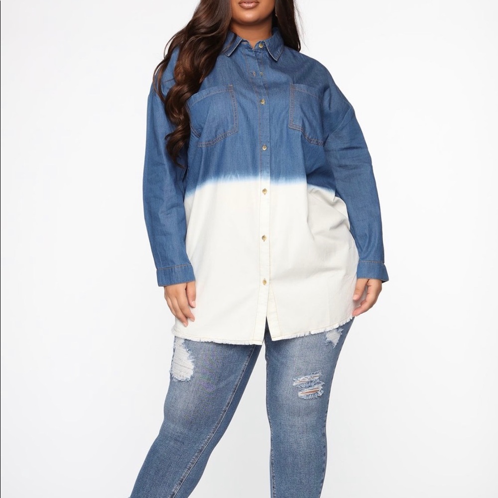 SOLD💰Denim ombré button